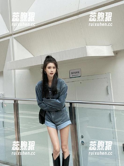 177.sk 在线看到177.sk的八卦,竟然比我每天的早餐还要丰富!