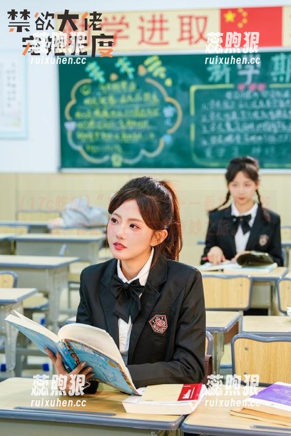 “17c吃瓜”——看视频、吃瓜、体验人生百态的奇妙之旅。