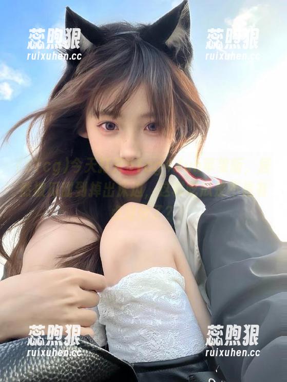 今天打开51cg4.fun苹果版，居然被瓜甜到掉出床边，这样吃瓜是不是有点过分了？