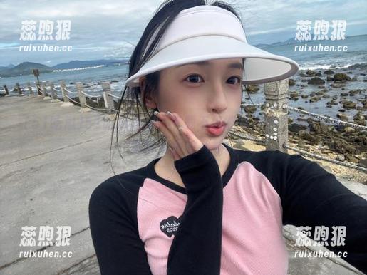 51吃瓜网站：下载不仅能追热点，还能追到罩杯大小的八卦！