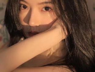 51吃瓜苹果版：王者荣耀必备，瞬间变成吃瓜专家！