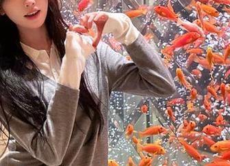 51吃瓜网网页上今天的瓜像萝卜一样胡拉，真是没见过这么豪华的阵容！