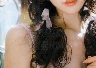 快来看看“51最新吃瓜”的爆料传送门，谁还在暗地里摸索，感情跌宕起伏啊！