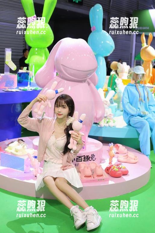 吃瓜网51爆料火力全开，直达你的好奇心，快来围观大剧即将上演！