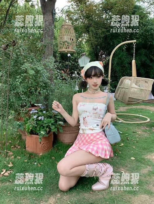 718娱乐 718娱乐发布新吃瓜视频,里面的瓜竟然还连成了一条线,哈哈哈,太过分了吧!