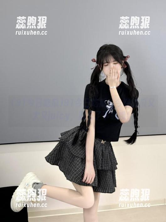 91今日吃瓜：今晚的瓜又大又juicy，别忘了下载哦！