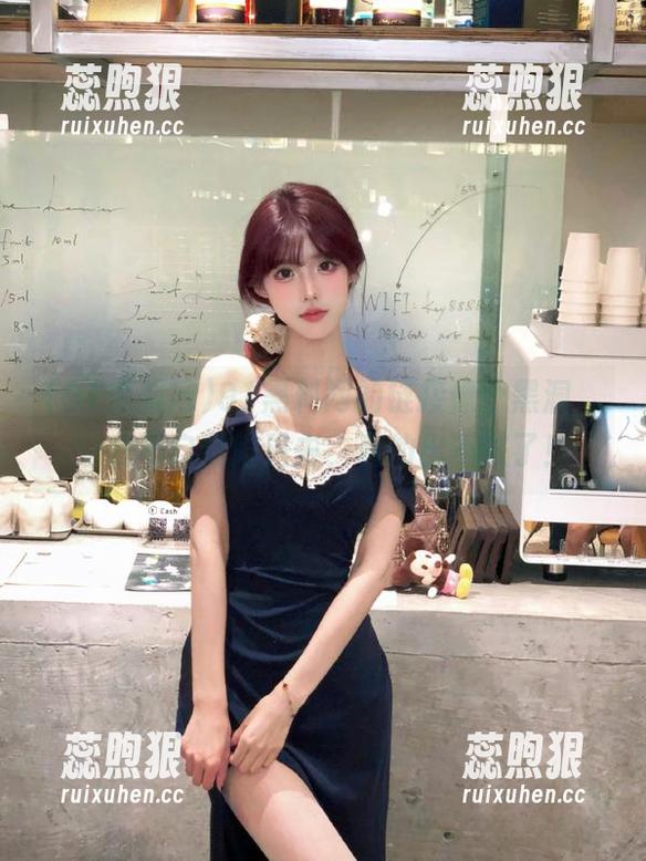 91黑料网的链接像个黑洞，让我不自觉陷进去，真的出不来了！