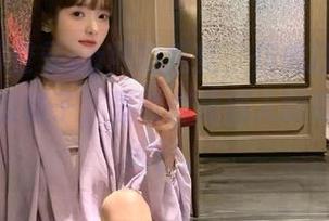 登录cg网的感觉，仿佛打开了一个神秘的箱子，里面都是别人的故事和小秘密。