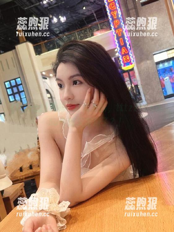黑料不打烊更新，tttzzz668.su今晚又发糖了？！