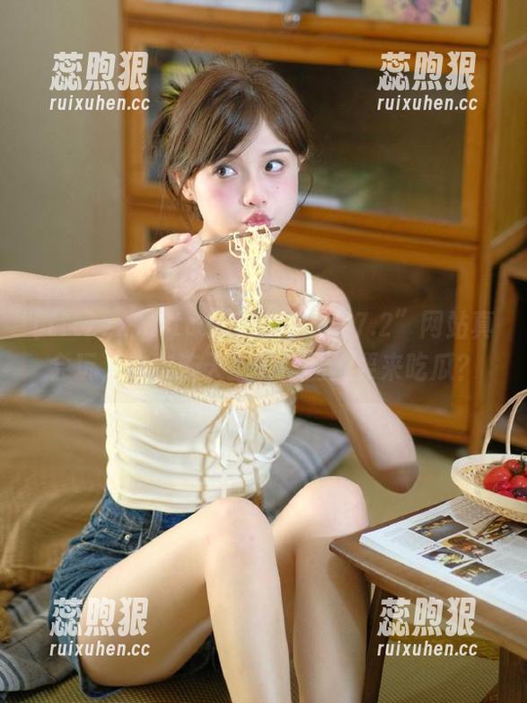 “tttzzz668.su.7.2”网站真会玩，这次连天上的星星都要来吃瓜？