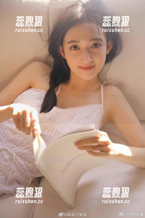 www.51cg2.fun的资源开启了我的吃瓜新世界，难以自拔！