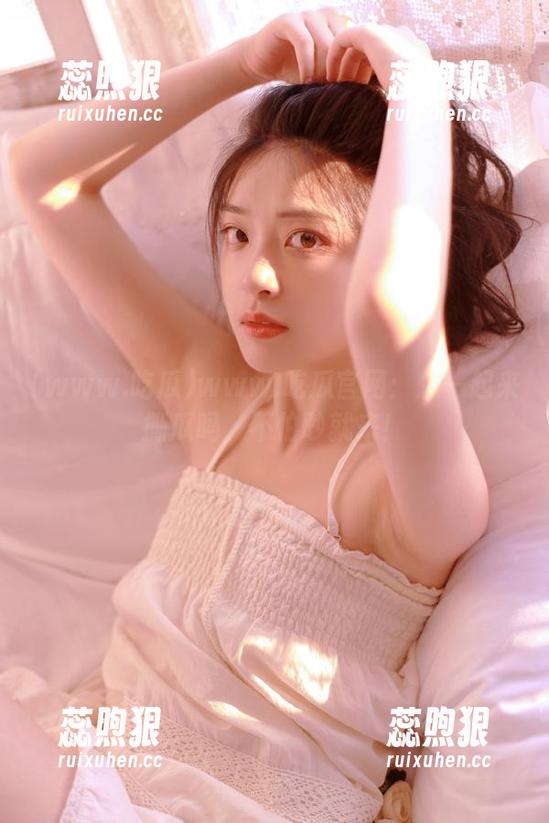 www.吃瓜官网：想一起来撕瓜吗，不怕吵就来！