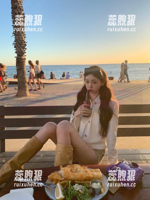如何评价？zztt155.ccm最新黑料，让人状态非常尴尬！