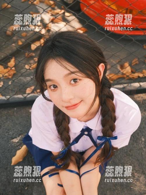 九一吃瓜：今日最新八卦地址，快来围观这出瓜戏！
