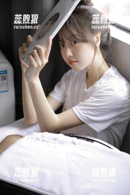 五一吃瓜 这波操作太鸡贼了!五一吃瓜直达官网,随便下载苹果或安卓你选?