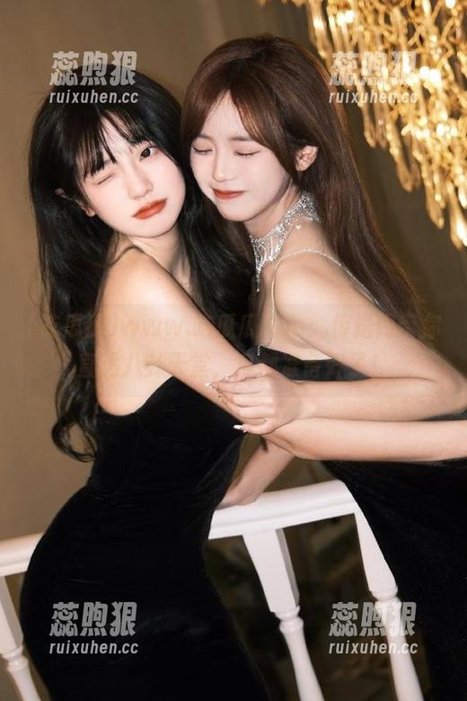www.吃瓜瓜.top：传送门带你直达八卦天堂，瓜都准备好了！