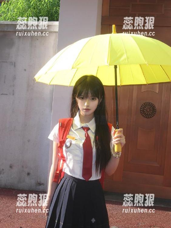 “居家必备，吃瓜网APP直达八卦底线！”-看你们都在聊啥！