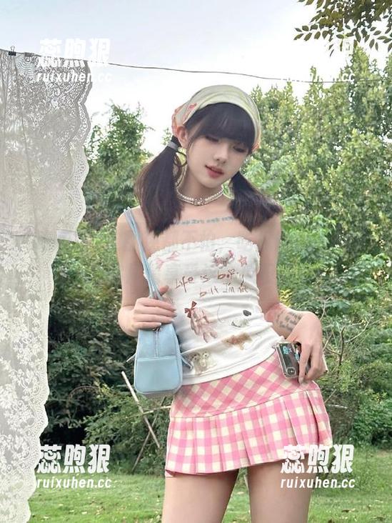 被围观都不怕，吃瓜网t7wccapp让你尽情享受这个瓜田盛景！