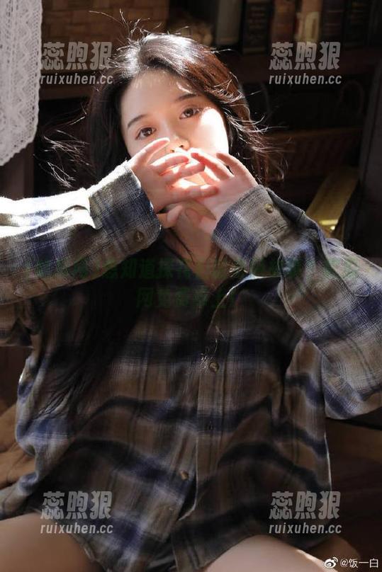 想知道探花们的奇葩故事？吃瓜网免费奉上！