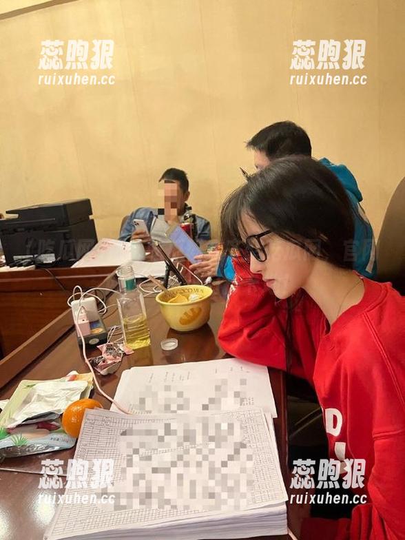 热心吃瓜群众齐聚吃瓜网，官网网址竟成热门打卡地！