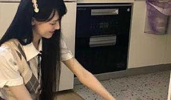 你绝对想不到！吃瓜网红黑料合集，收藏后追剧必备！