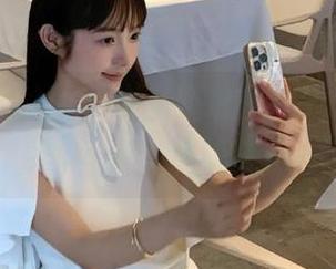 国产吃瓜网址：在线观看那些令人咋舌的八卦，谁说生活不精彩？