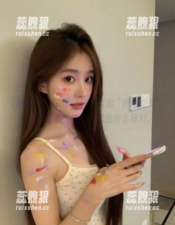 算了，我决定追“网曝吃瓜”的这条线路，看看能挖出什么好料。