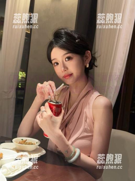 网站入口真的是“黑料不打烊455fum”的神秘通道，真想探个究竟！