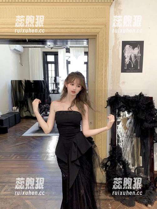 边看八卦边下载，黑料不打烊的最新入口让我怀疑人生！