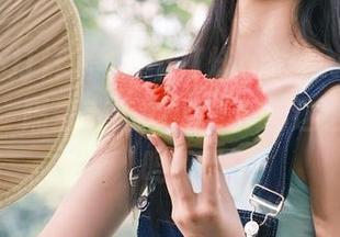 黑料不打烊guanwang最新消息：隔壁老王的瓜，真有这么多花样吗？