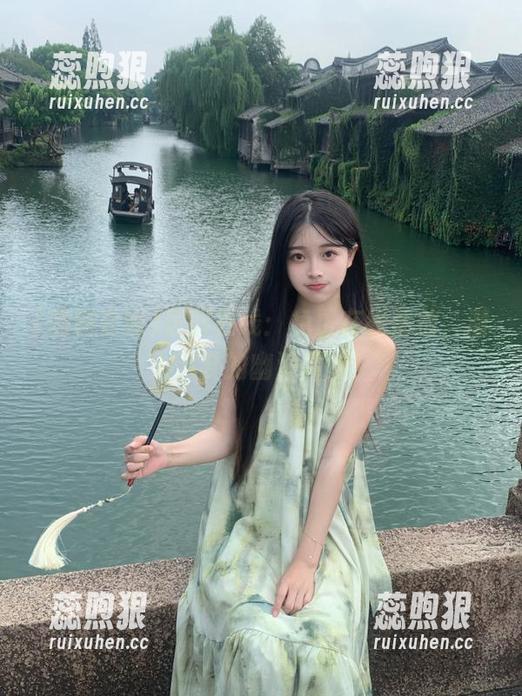 黑料在线 黑料在线:免费在线播放,潜入八卦的幽深海域!