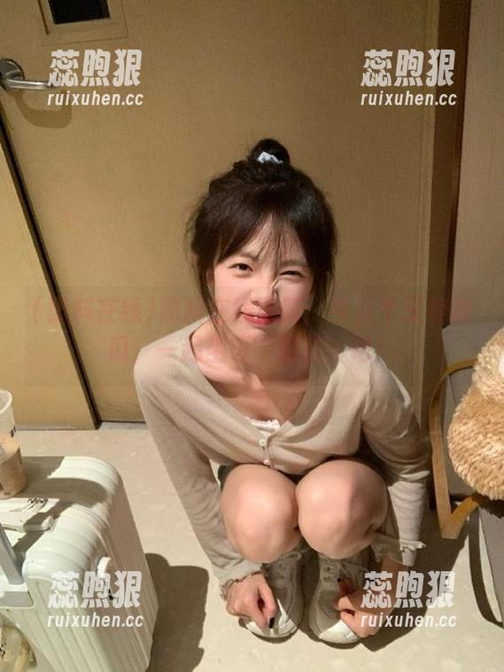 黑料在线更新：今儿个又有新瓜，一起坐等‘播放’吧！