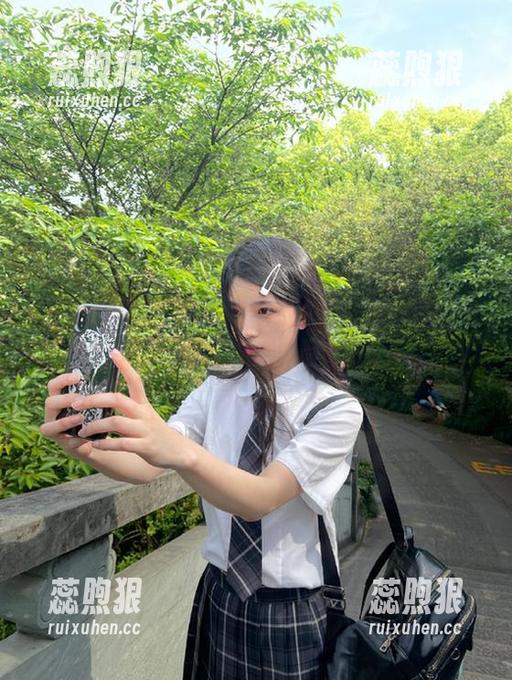 迷路根本不存在，黑料正能量发布流量太猛，瓜友们来了！