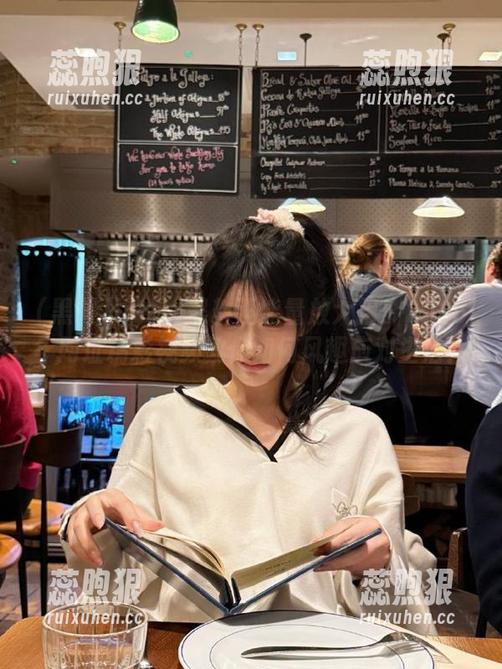 黑料正能量放大招！2025年网址精彩视频教你如何风趣应对生活！