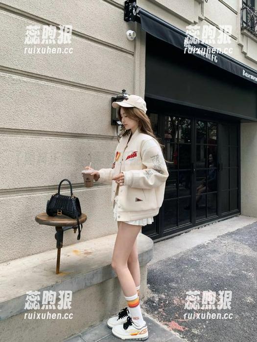 黑料正能量线路全开，谁说八卦不可以是正能量？