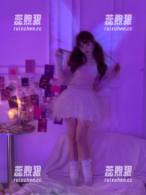 黑料社app：瓜田中悄然藏着的秘密线路，你敢探索吗？