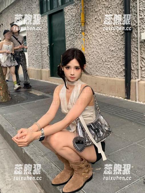 滚烫的黑料社区51，网页里又挖出什么新料了？