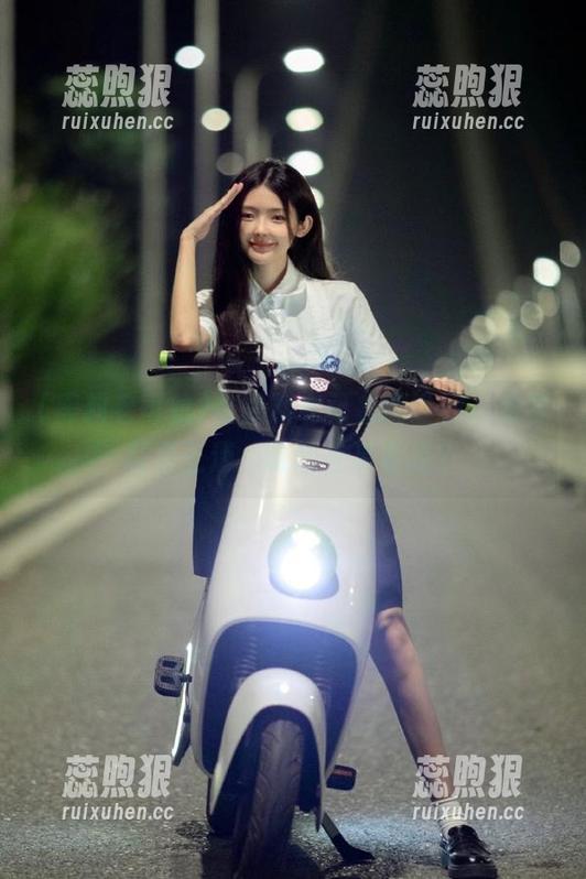 在黑料老司机的世界，资源就是王道，谁还在乎套路？