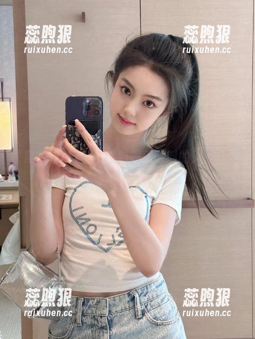 当你碰到黑瓜吃料的入口，你会以为自己变成了瓜王！